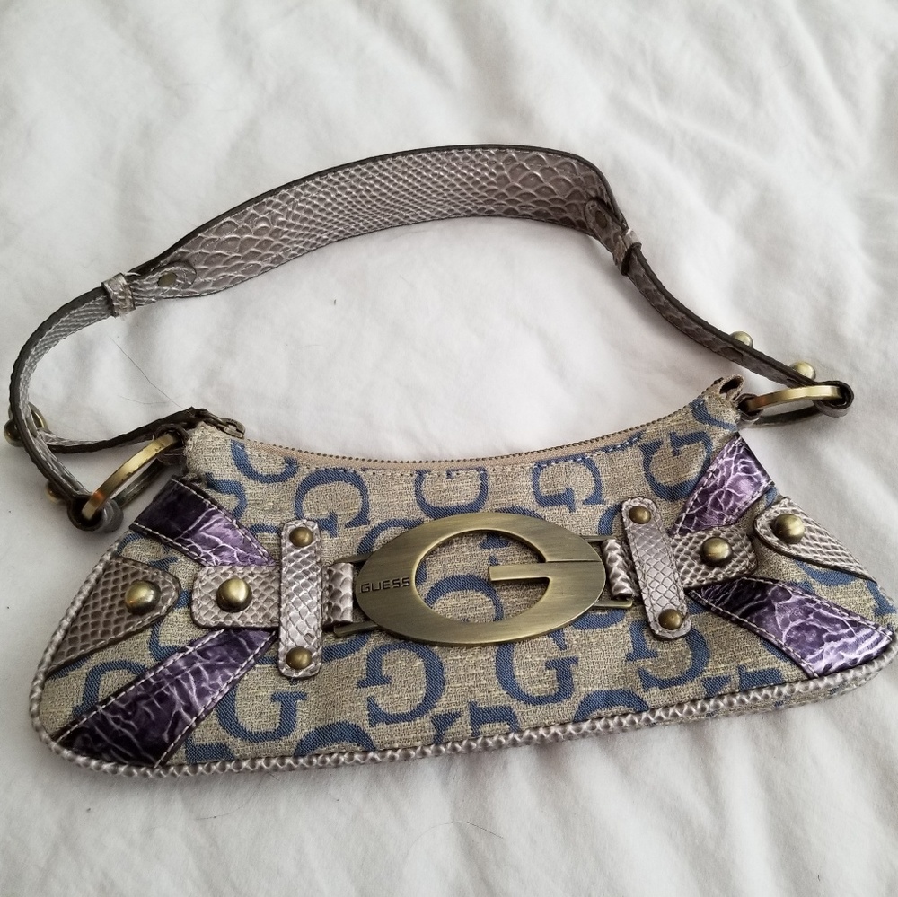 Guess purse